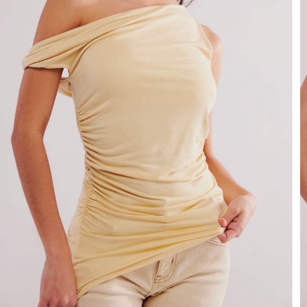 NWOT Geel Reed Tunic off the shoulder top - Yellow